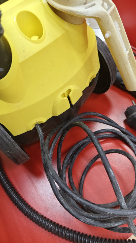Отпариватель Karcher SC1