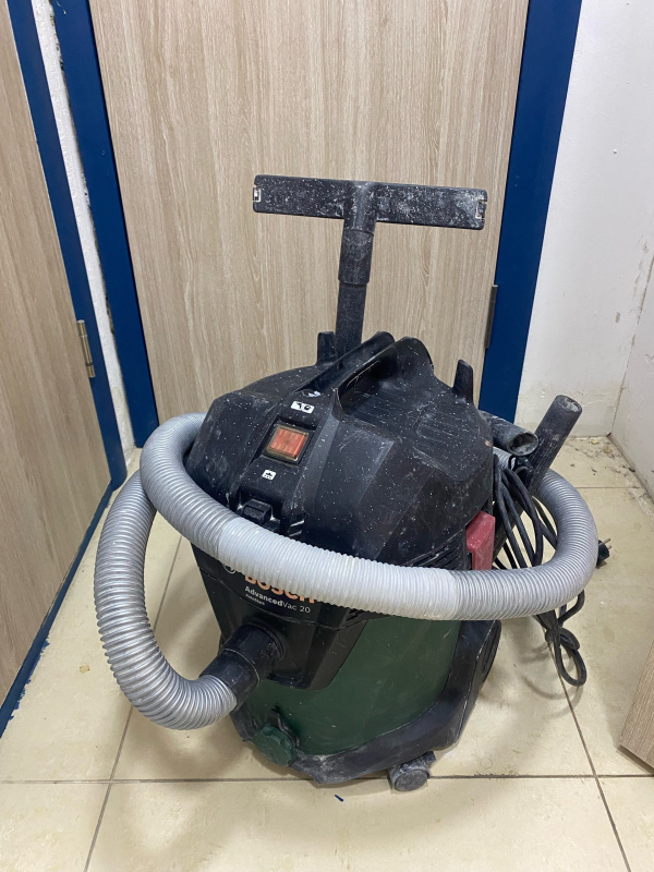 Строительные пылесос Bosch advancedvac cd1 200