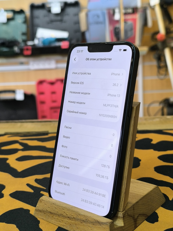 Мобильный телефон Apple iPhone 13